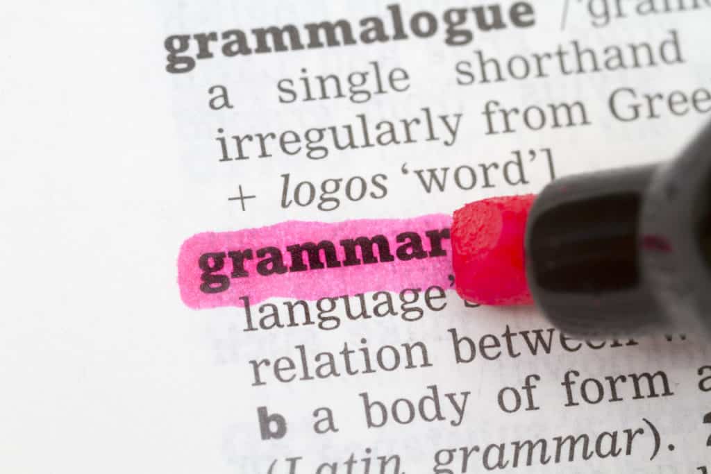 the word "grammer" being highlighted in pink
